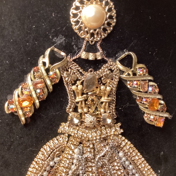Jewelry art gown upcycled vintage chains bracelet Lenox frame gold brooches Art - Picture 4 of 5